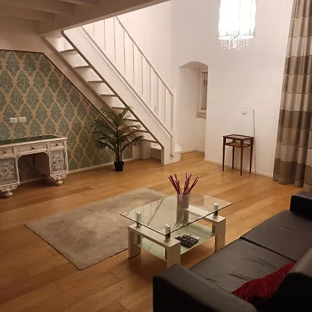 Santandrea Suites Bed and Breakfast Μπαρλέτα