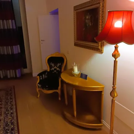 Santandrea Suites Bed and Breakfast Μπαρλέτα